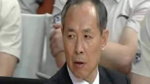 荣耀若塔，亨德森挥杆手柄，进球瞬间演绎独特胜利礼赞！